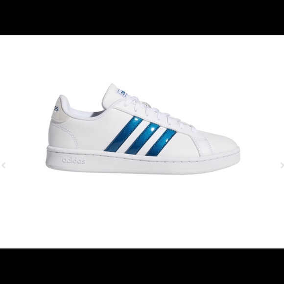 adidas court royal